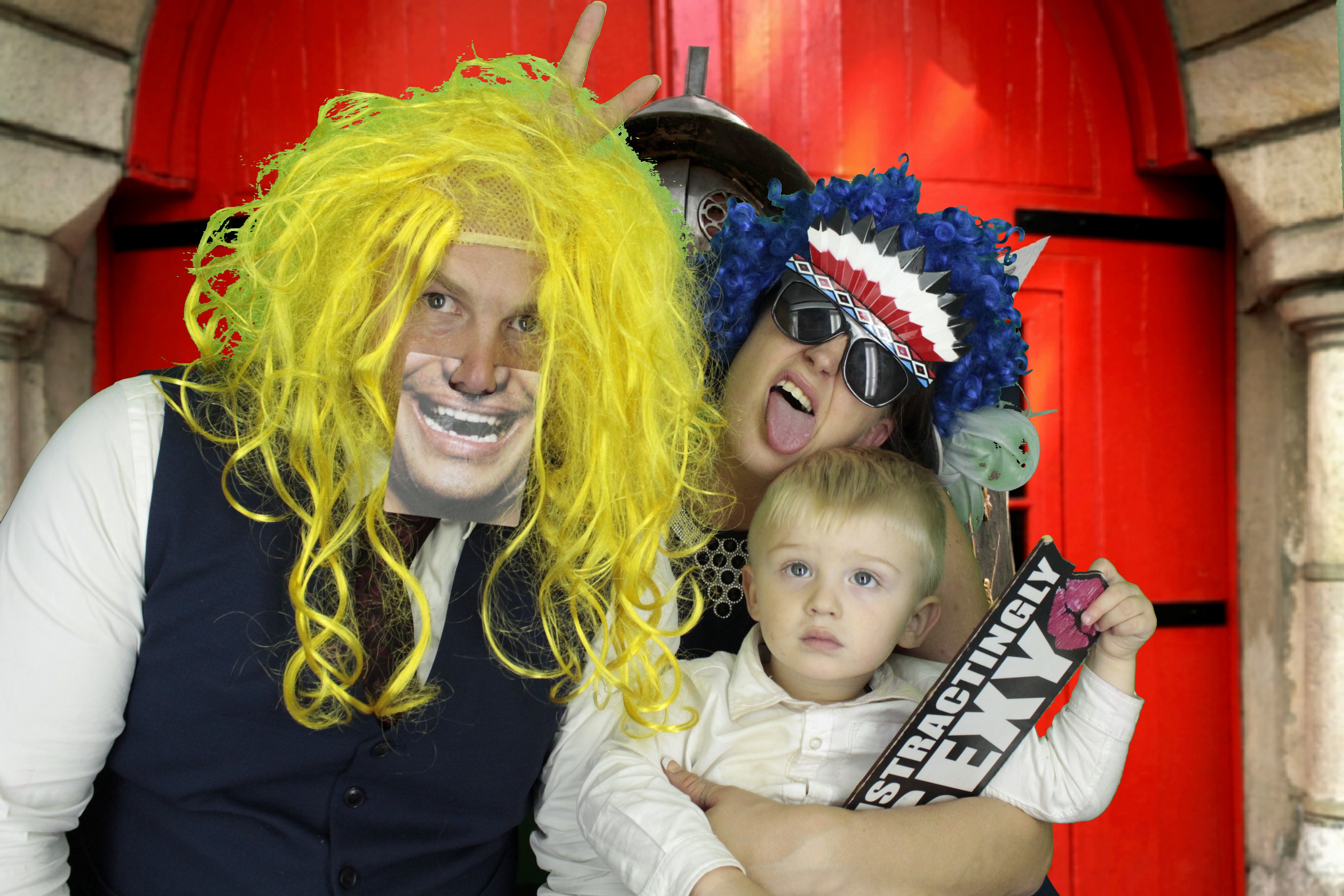 Hazel & Luke's Wedding | View more photos from the event at gallery.myphotoboothexperience.co.uk/u/MyPhotoBoothExperienceLtd/Hazel-Lukes-Wedding